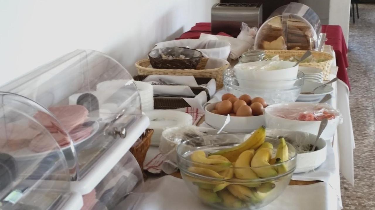 Polis Marion Hotel מראה חיצוני תמונה